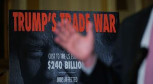 Экономика глобального мытаря. Что изменят для мира и США новые тарифы Трампа
