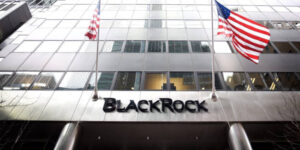 BlackRock видит растущее стремление клиентов диверсифицировать инвестиции за счет активов в США