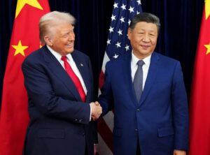 Триумфальный год Си перед Трампом скрывает проблемы в Китае