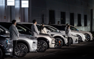Две реальности Китая: технологический рывок на фоне экономической разрухи