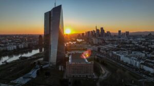 Война Трампа потрясла центральные банки всего мира, от ФРС до ЕЦБ и Банка Японии.