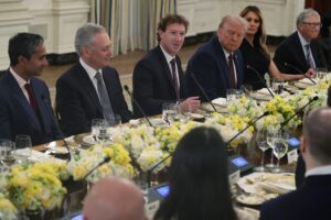 Америка Трампа неуклонно движется к государственному капитализму.