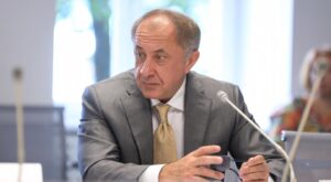 На финансовом допинге. Как НБУ ведет Украину к управляемой бедности