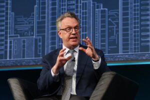 Глава ФРС Уильямс заявил, что в будущем не будет очевидного направления изменения процентных ставок