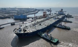 Падение импорта в Китае защитило мировой рынок от нефтяного шока